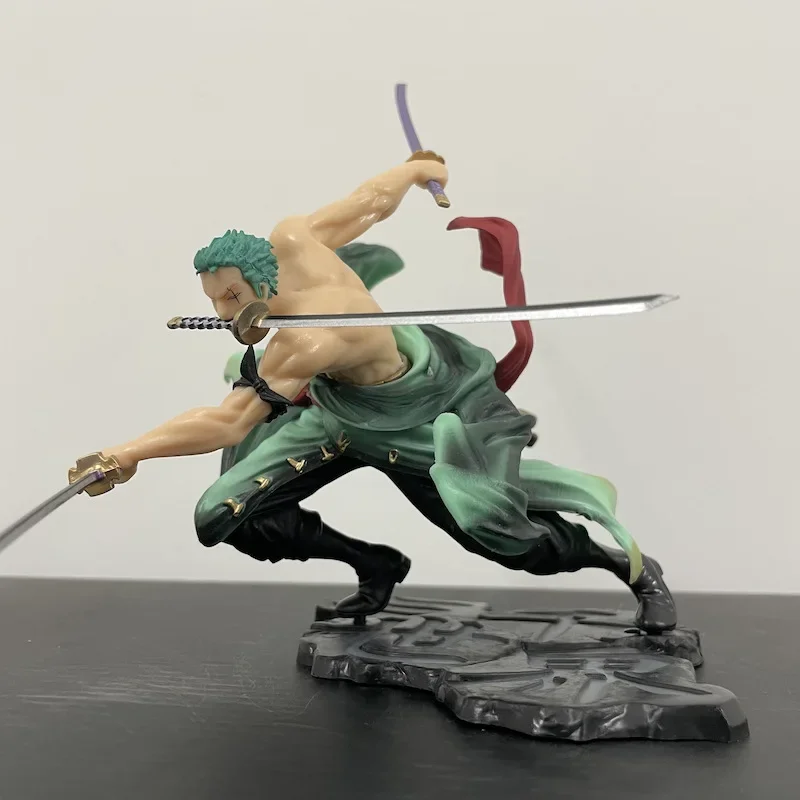 New One Piece Anime Figure 15 Cm Toys GK Roronoa Zoro Three Blades Sa-maximum Model Children's Toy Action Figures Hobbies