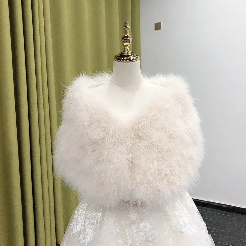 

120*20cm real Ivory Wedding Wrap Faux Fur Ostritch Feather Warm Bridal Shawl Bride Cape Women Occasion Bolero Party Shrug Jacket