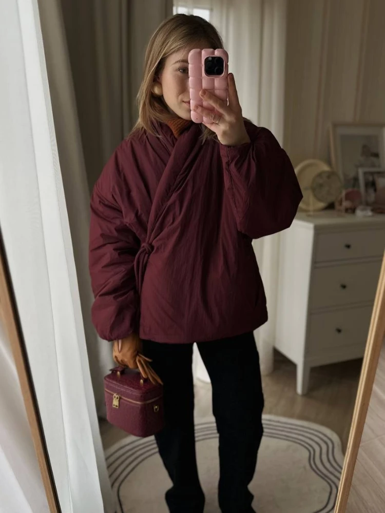 AOMO 2026 春の女性ワインレッドオーバーサイズラップパーカーボウ女性ハイストリートパッド入りキルティングジャケット BE220