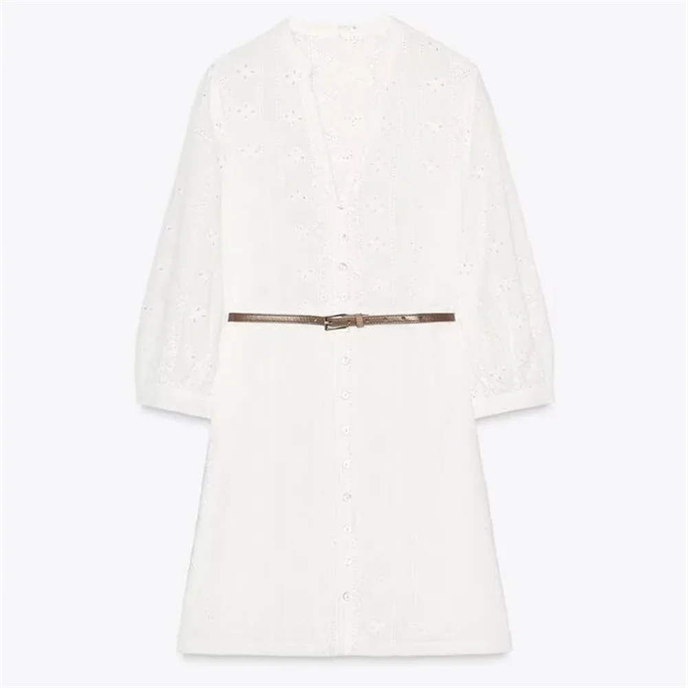 

LIBIELIY LIBIELIY Women's Dress With Waistband V-neck Hollowed Out Embroidery Fashionable Temperament Summer New Dress