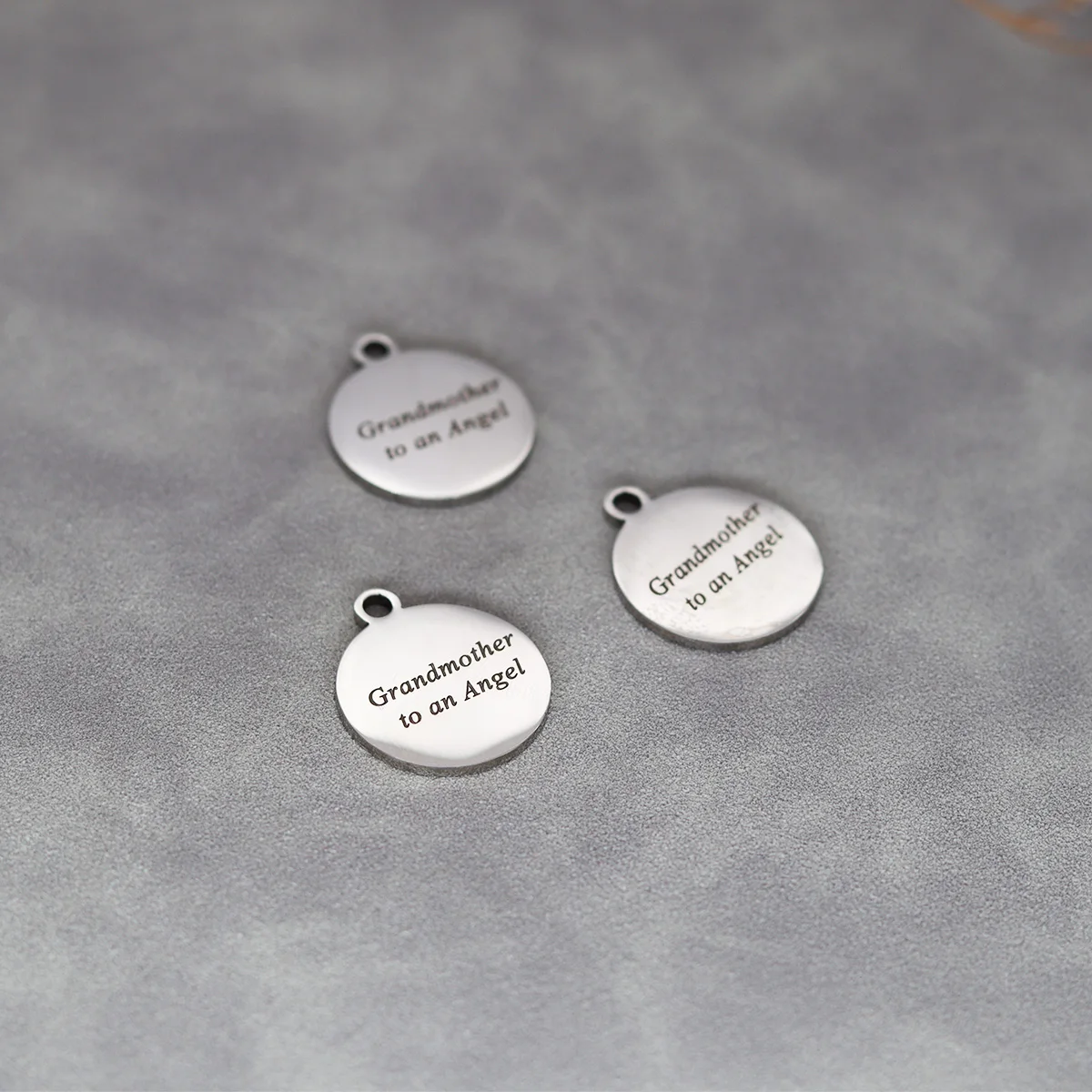 3pcs/Lot Laser Engraved Grandmother To An Angel Charm  for Jewelry Making Disc Message Bracelets Pendants Mother's Day Gift