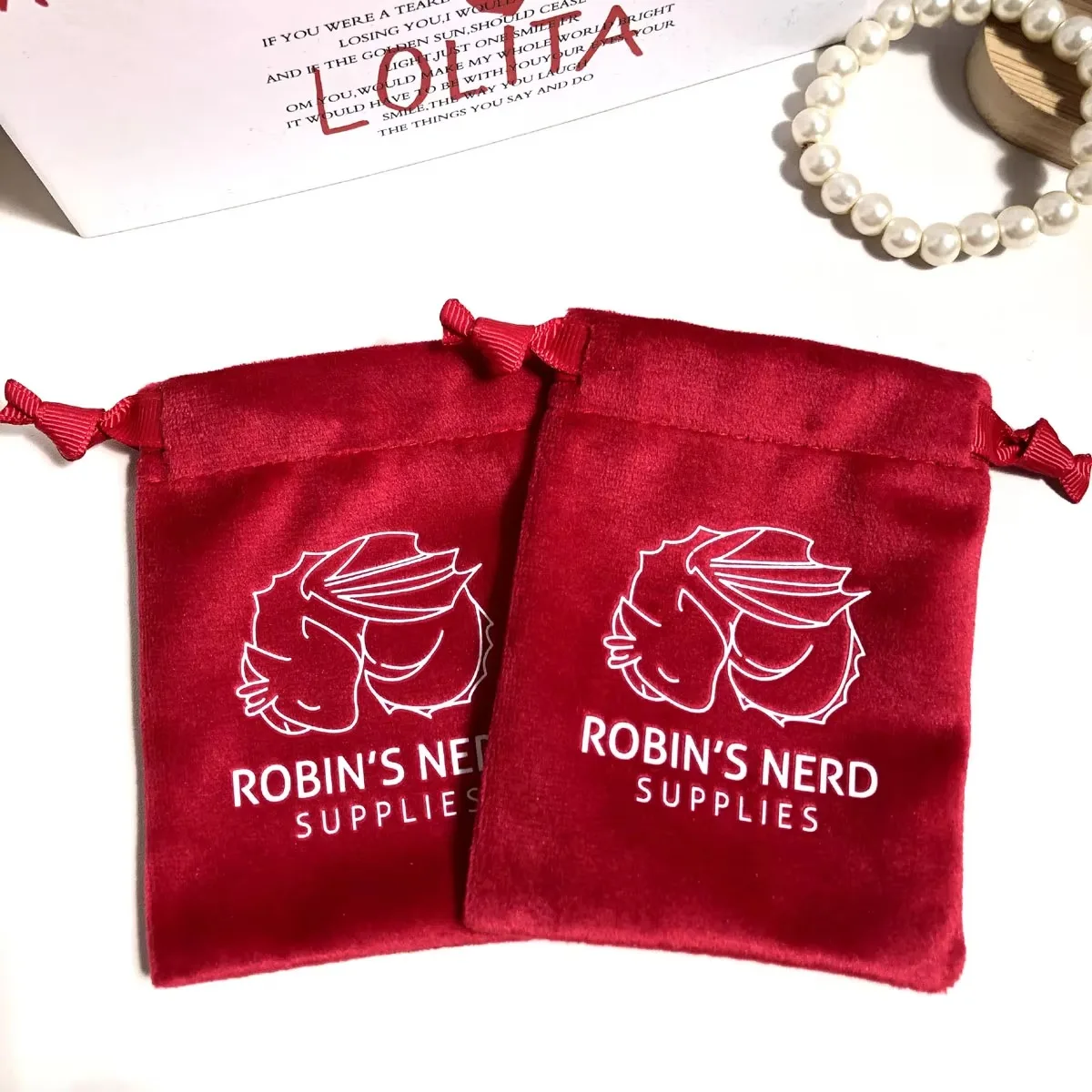 

Luxury Custom Logo Color Printed Velvet Drawstring Bag Ring Necklace Earring Jewelry Storage red Velvet Pouch