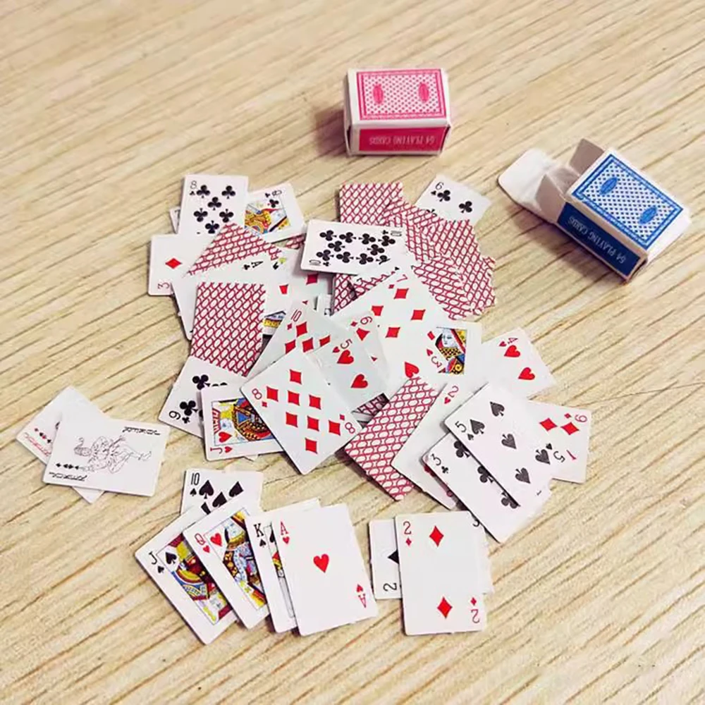 Mini Cute 1:12 Dollhouse Miniatures Poker Home Decoration Poker Cards Playing Game for Doll Kawaii Accessories