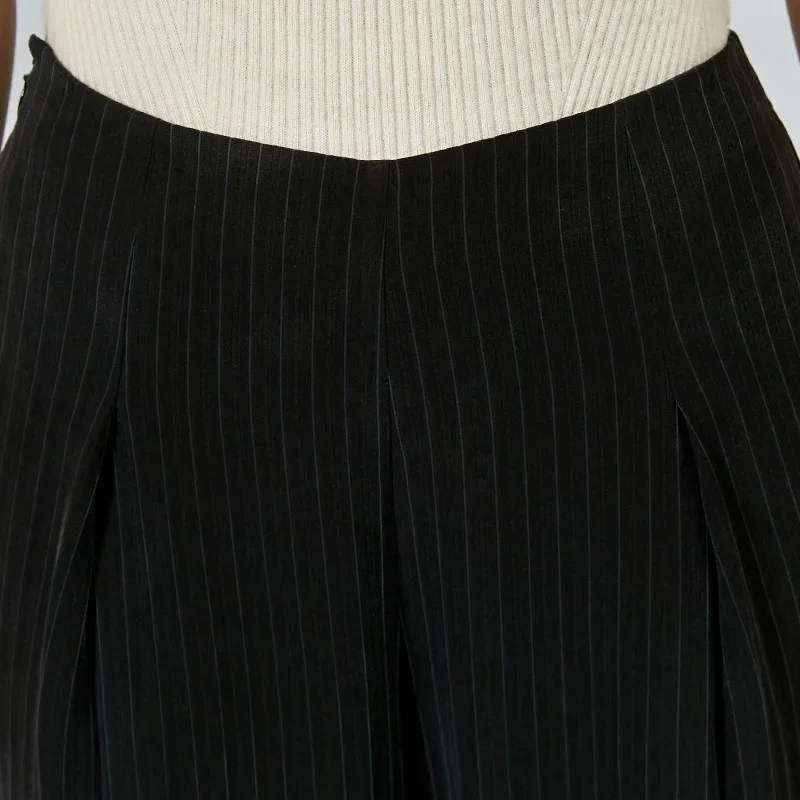 VOA 46 m/m Schwergewicht Seide Ungebunden Schwarz Büro Damen Gestreifte Seite Taille Reißverschluss Ausgestellte Hosen Frauen Böden Hosen Frühling KE668