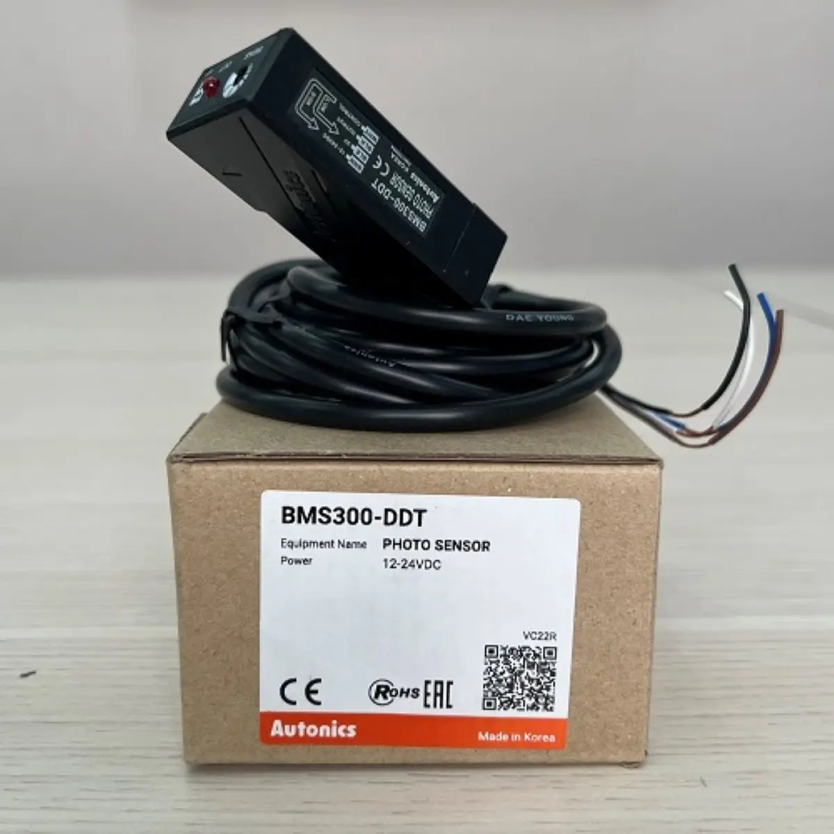 

Фотоэлектрический датчик BMS300-DDT, диффузного типа, 300 мм, инфракрасные светодиоды (940 нм)