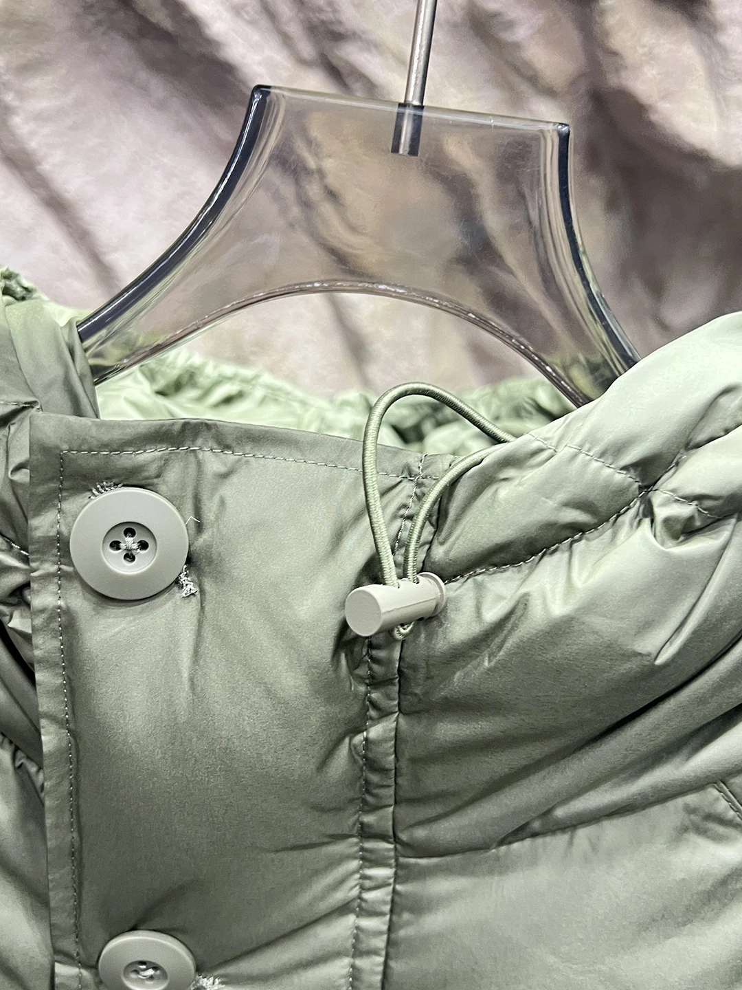 معطف شتوي للرجال من Thiened عالي الجودة 330 جرام 90% أبيض Du down مقاوم للماء معطف شتوي دافئ متوسط الطول بقلنسوة متين للاستخدام الخارجي