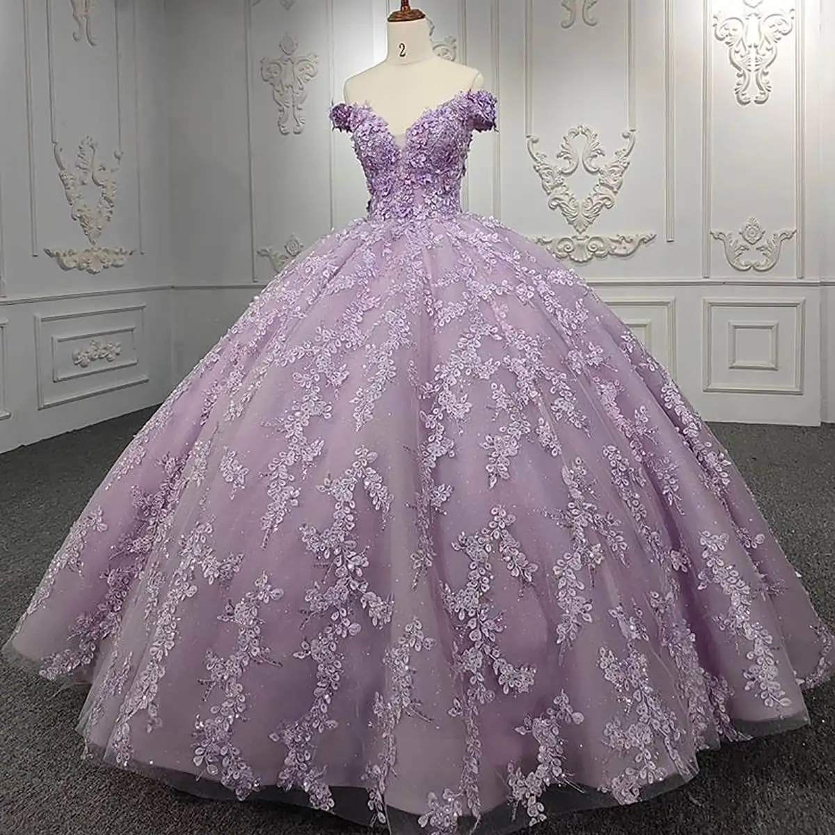 

Princess Bridal Gown Wedding Dress 3D-Appliques Lace V-Neck Ball Gown Wedding Dresses Sweep Train Vestido De Noiva Customized