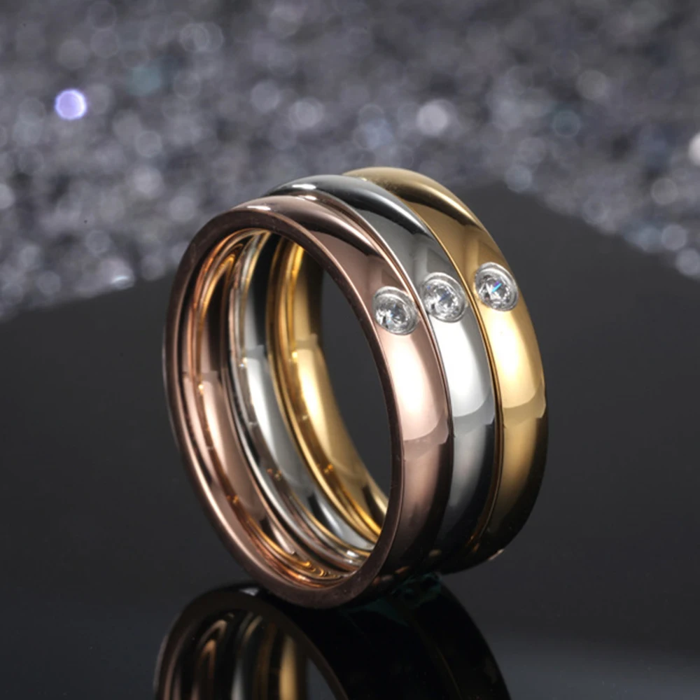 Fashion Exquisite Gold Wedding Rings Women's Men's Jewelry Stainless Steel Engagement Rings Couple Anniversary Gifts