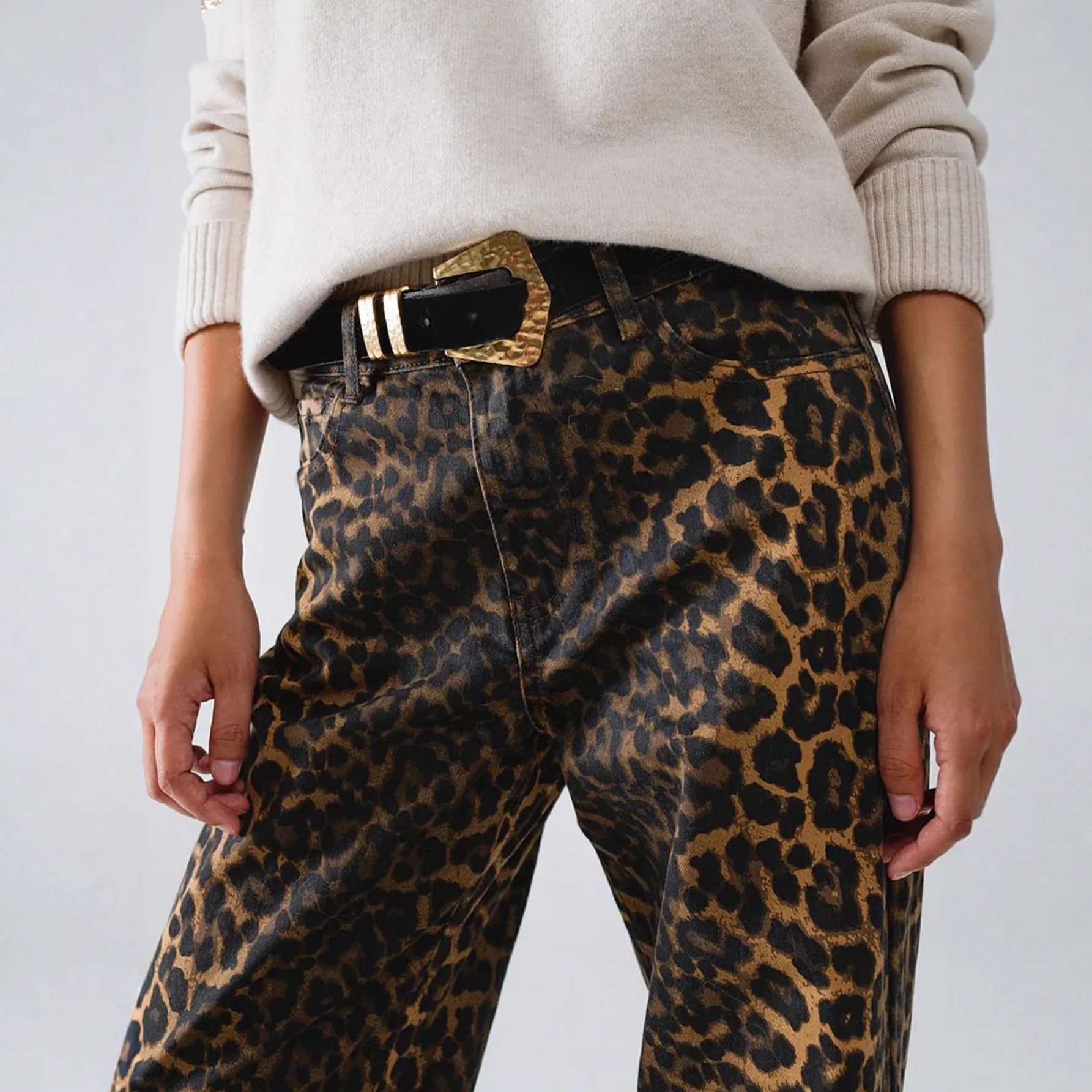 2026 Moda outono/inverno estampa de leopardo jeans de perna reta
