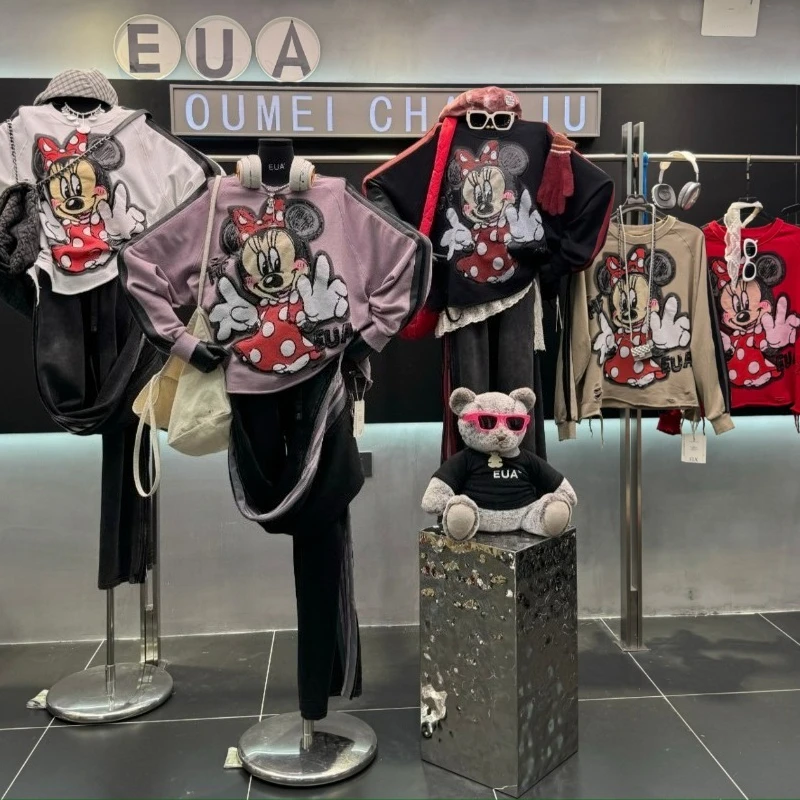 Autumn New Heavy Beaded Cartoon Crew Neck Sweatshirt Women's Loose Casual Pullovers Top Long-sleeves Sudaderas Streetwear Ladies