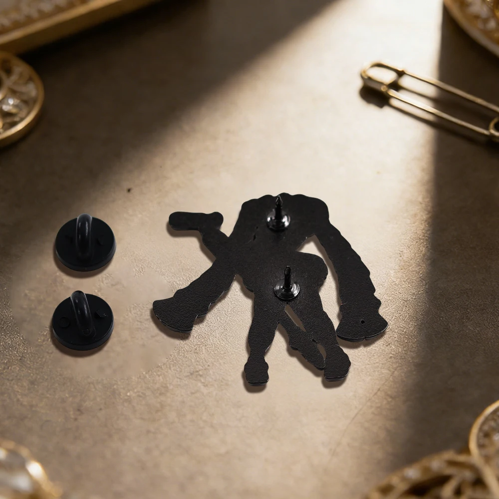 Virtuelle Vocaloid-Figur und Necrons-Fusion Mechanische Ästhetik Brosche Gotischer Doppelschwanz-Idol Anstecknadel Rucksack Hut Accessoire – Detail 12
