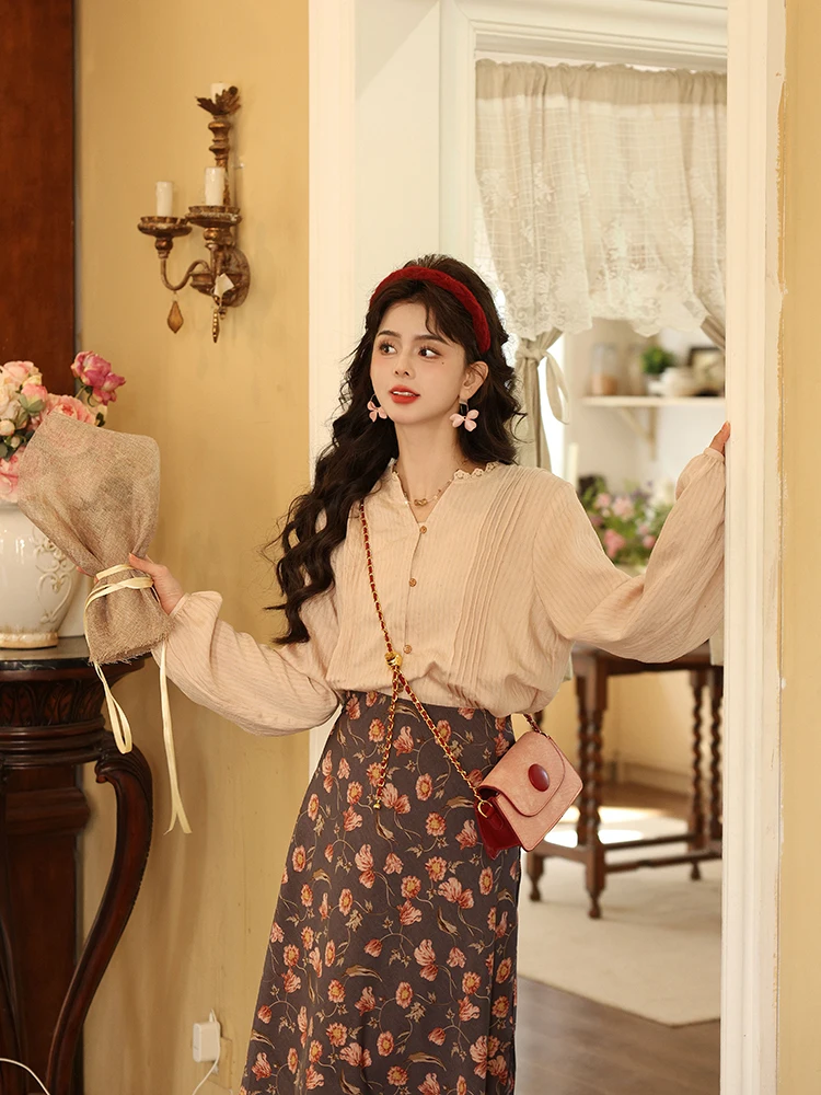 

Женская повседневная блузка Jiacheliu Soft Mist Purple Vintage с длинным рукавом и V-образным вырезом, плиссированная, свободного кроя, из полиэстера, весенняя коллекция