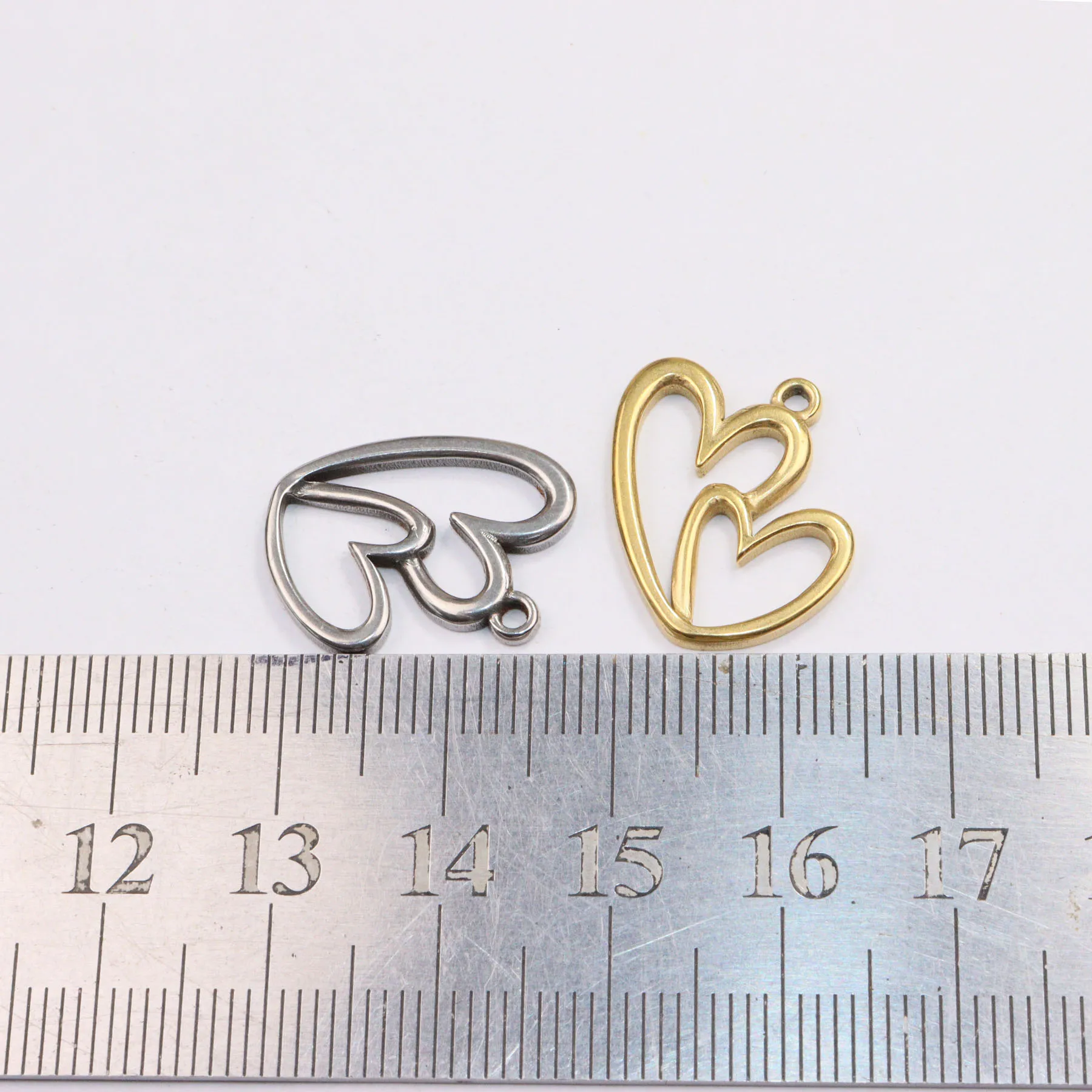 5pcs Wholesale Stainless Steel High Quality Heart Antiallergic Charms Pendant DIY Necklace Earrings Bracelets Unfading 2 Colors