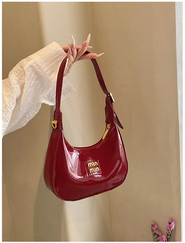 

2025 Trendy French Luxury Patent Leather Underarm Bag - Stylish Niche Dumpling Crossbody with High - End Aesthetic