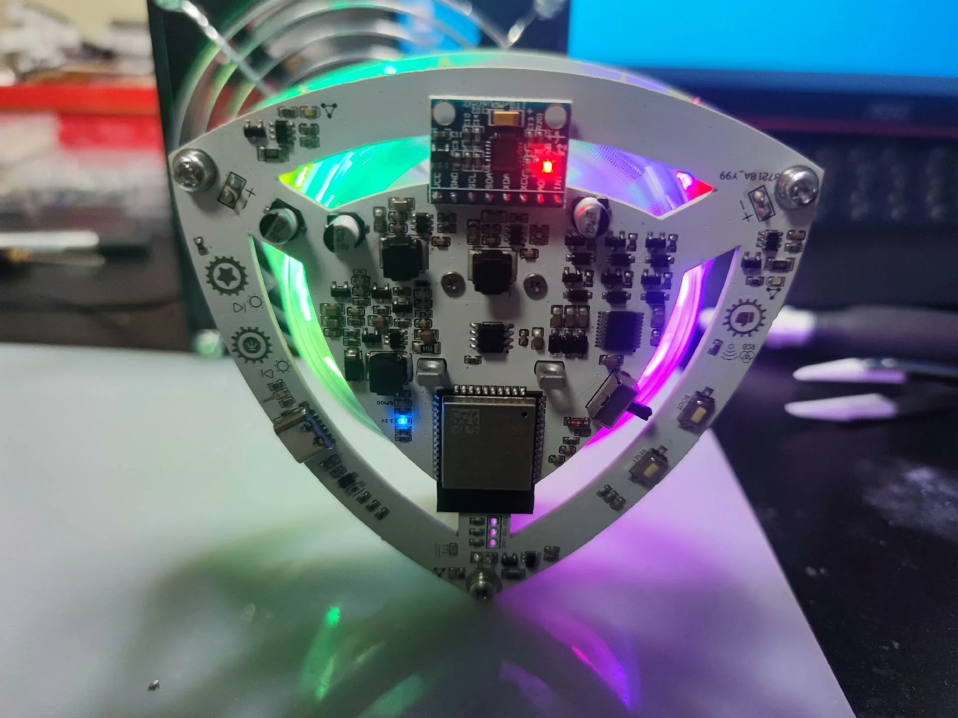 Self-Balancing Reuleaux Triangle V3 | M5 Momentum Wheel | BLDC Motor Game Accessory