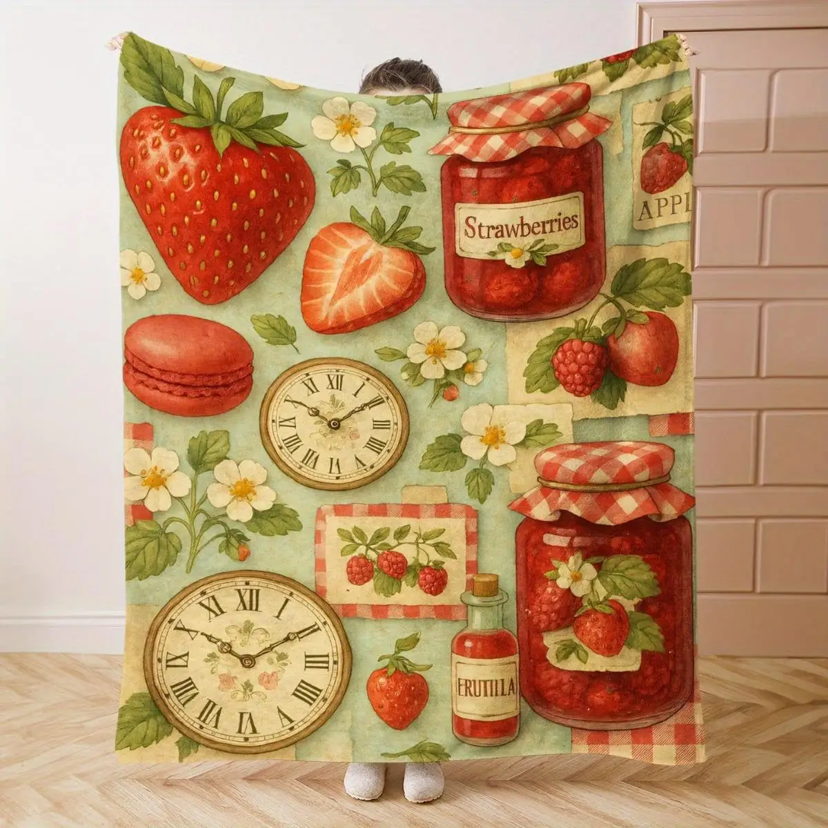 

Фланелевое одеяло с клубничным узором, подходящее для диванов, кроватей, офисов, автомобилей, кемпинга, современного украшения, подарок на День святого Валентина