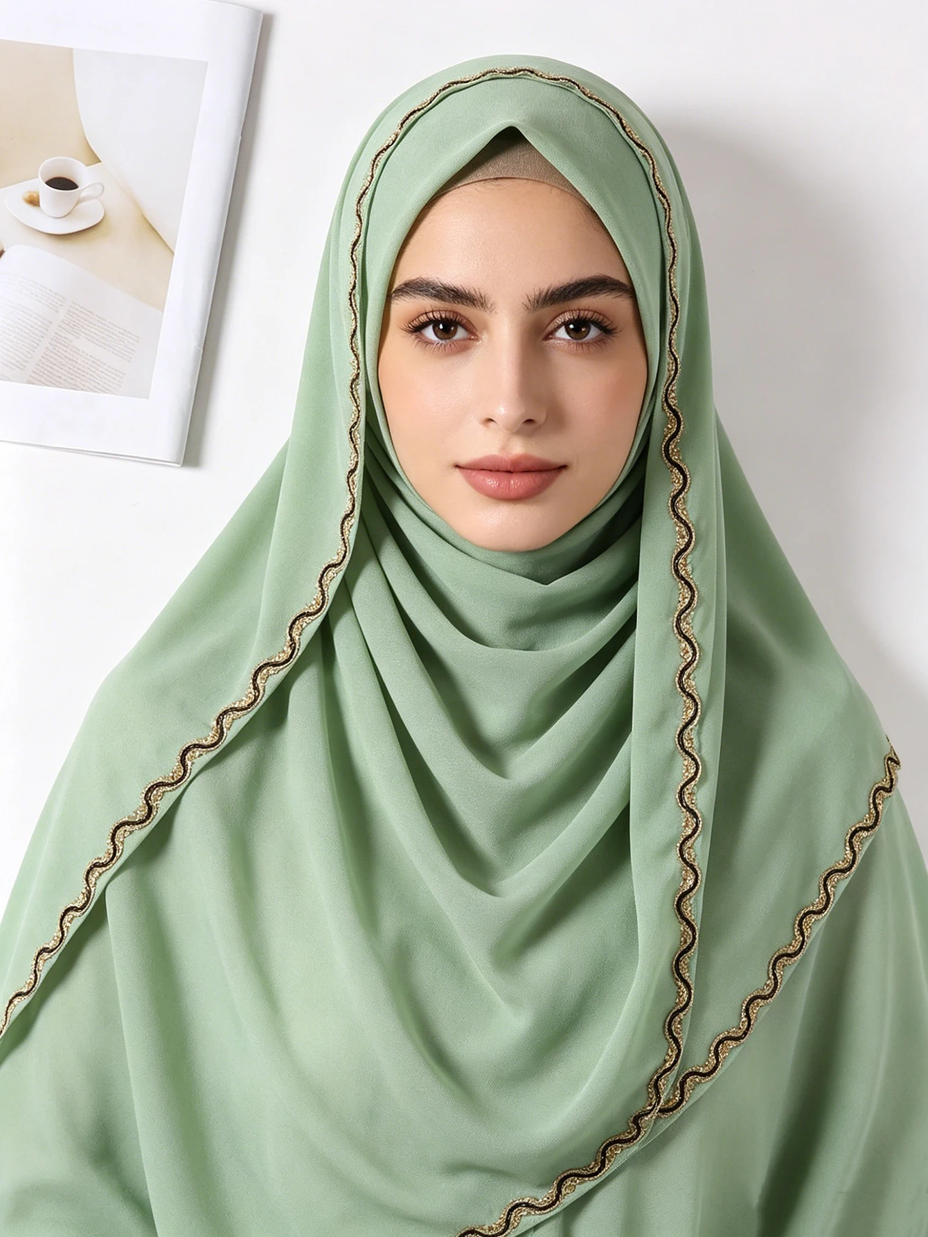 

Luxury Wavy Golden Edge Hijab Women Plain Scarf Shawl Wrap Muslim Headband Female Islamic Head Cover Voile Femme Foulard