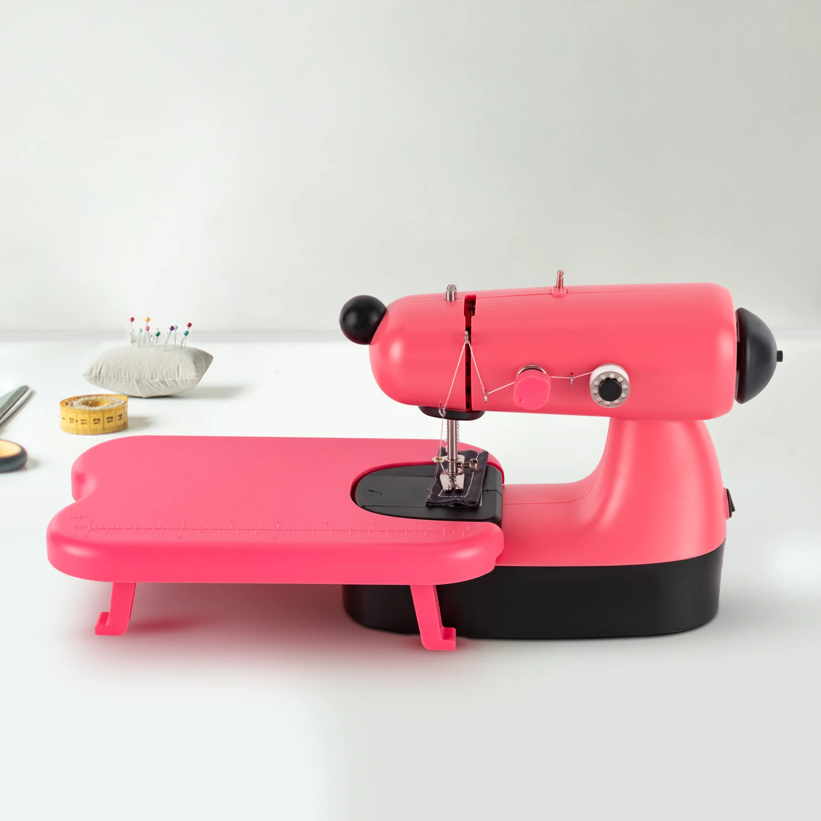 Mini Sewing Machine Free-Arm Super Utility Stich LED Lighting Sewing Machine House Electric Sewing Machine ﻿