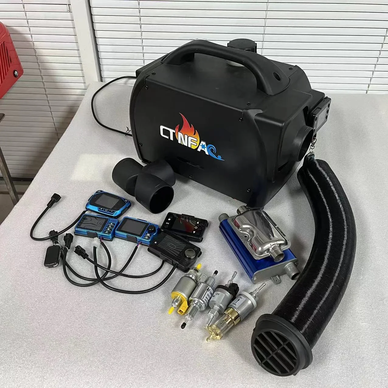 Diesel Heater 220V/12V/24V 5KW 8KW All-in-One Air Diesel Parking Space Heater Come with APP Remote Control and LCD Screen