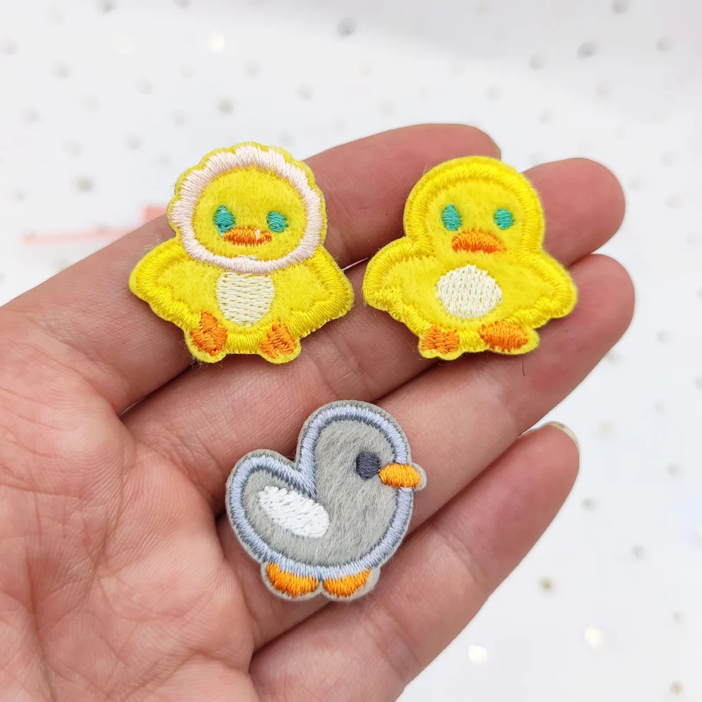 Cute Little Duck ricamo Patch Set Patch per abbigliamento ferro su Parches Ropa Termoadhesiv Naszywki Applique Ecusson A Coudre