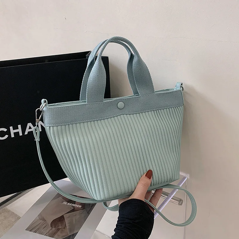 

2025 Textured Stripe Tote Bag for Women Niche Design Top Handle Shoulder Purse Elegant Crossbody Bag Fashion Commuter
