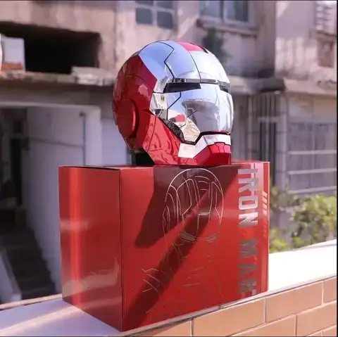 Casque Autoking Iron Man 1:1 Mk5 avec contrôle vocal, yeux lumineux à LED, modèle de cosplay électrique portable, jouet pour adultes, cadeaux de Noël