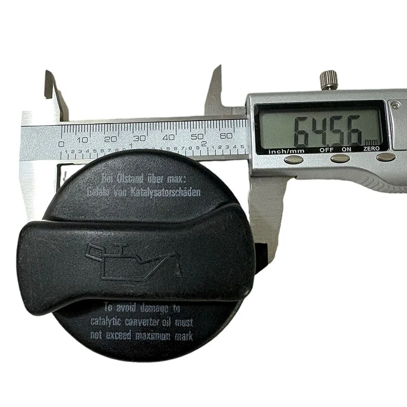 غطاء قفل غطاء حشو الزيت الأصلي OEM لـ Jetta Bora Passat