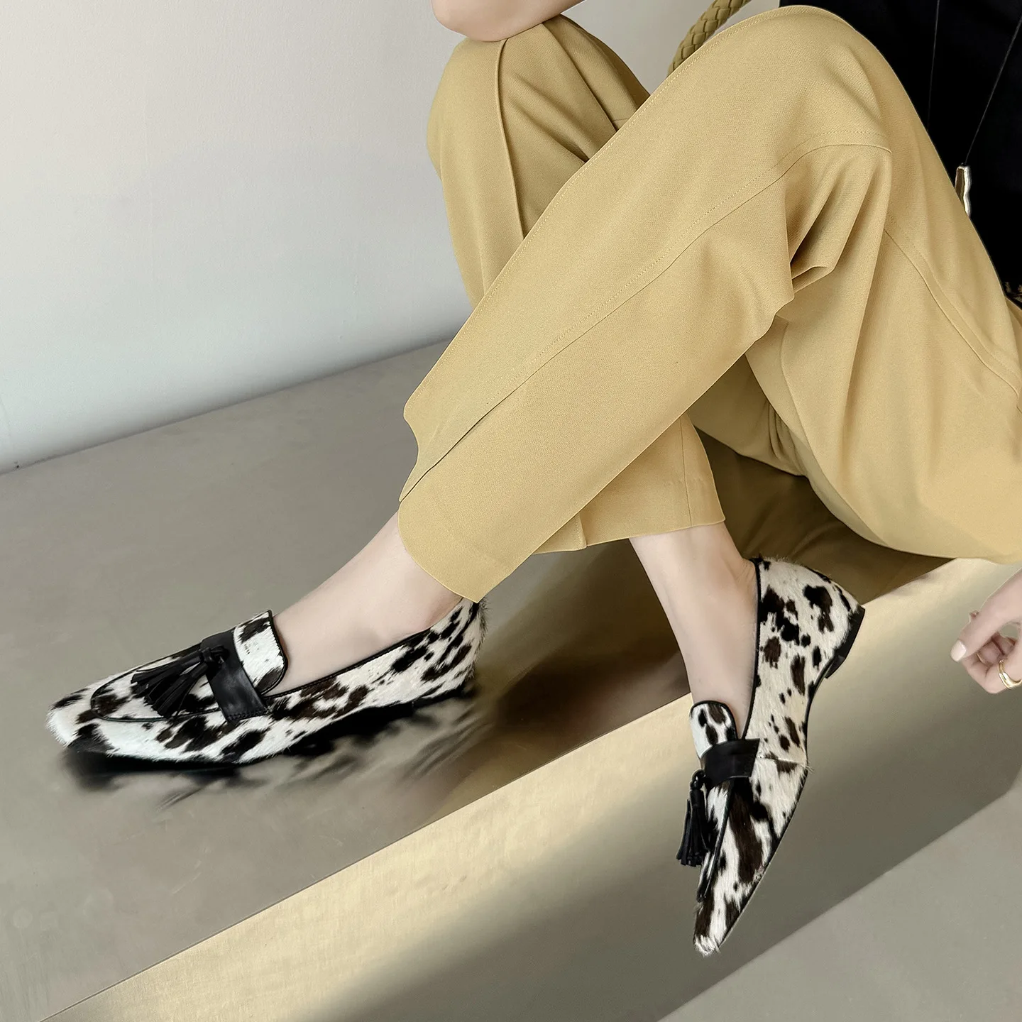 New tire cow hair inner height-increasing loafers~ square head mid-mouth one-pedal flat shoes mid-mouth color matching fringed