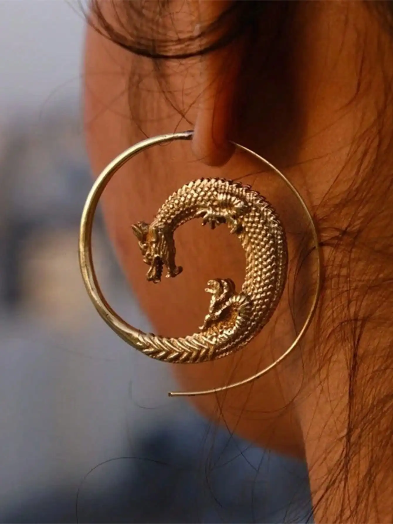 

1Pair Vintage Gothic Dragon Large Hoop Earrings Gold Color Punk Fashion Jewelry For Women Daily Party Birthday Gifts Accessories