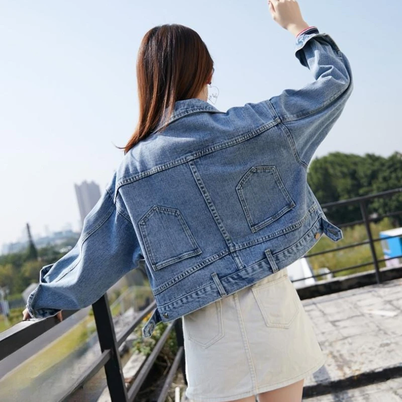 Chaqueta vaquera de estilo de Hong Kong SA para mujer, diseño único, manga corta de murciélago de gran tamaño coreana, Top versátil para estudiantes, 2025 SA
