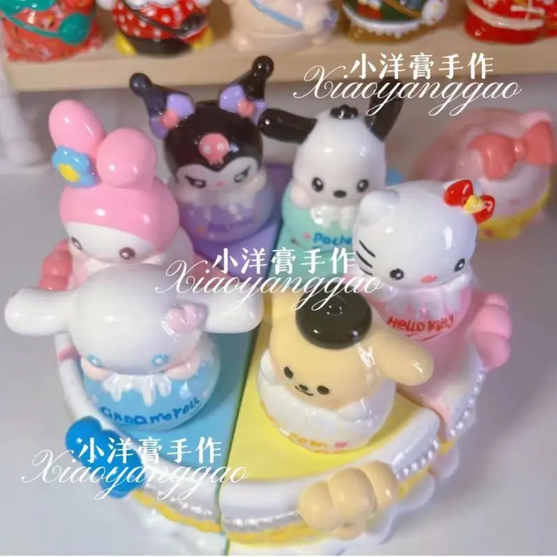 Hot Sanrios Hellokitty Aromatherapy Cut Cake Graffiti Kuromi Painted Gypsum Doll Cake Decorations Kids Gifts Handmade Diy Toys