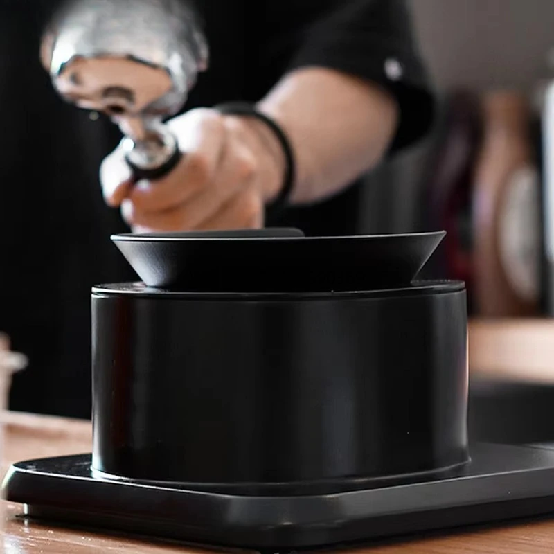 

Wholesales New Design Automatic Espresso Portafilter Cleaner Electric Coffee Tools Coffee Grounds Knock Box Machine