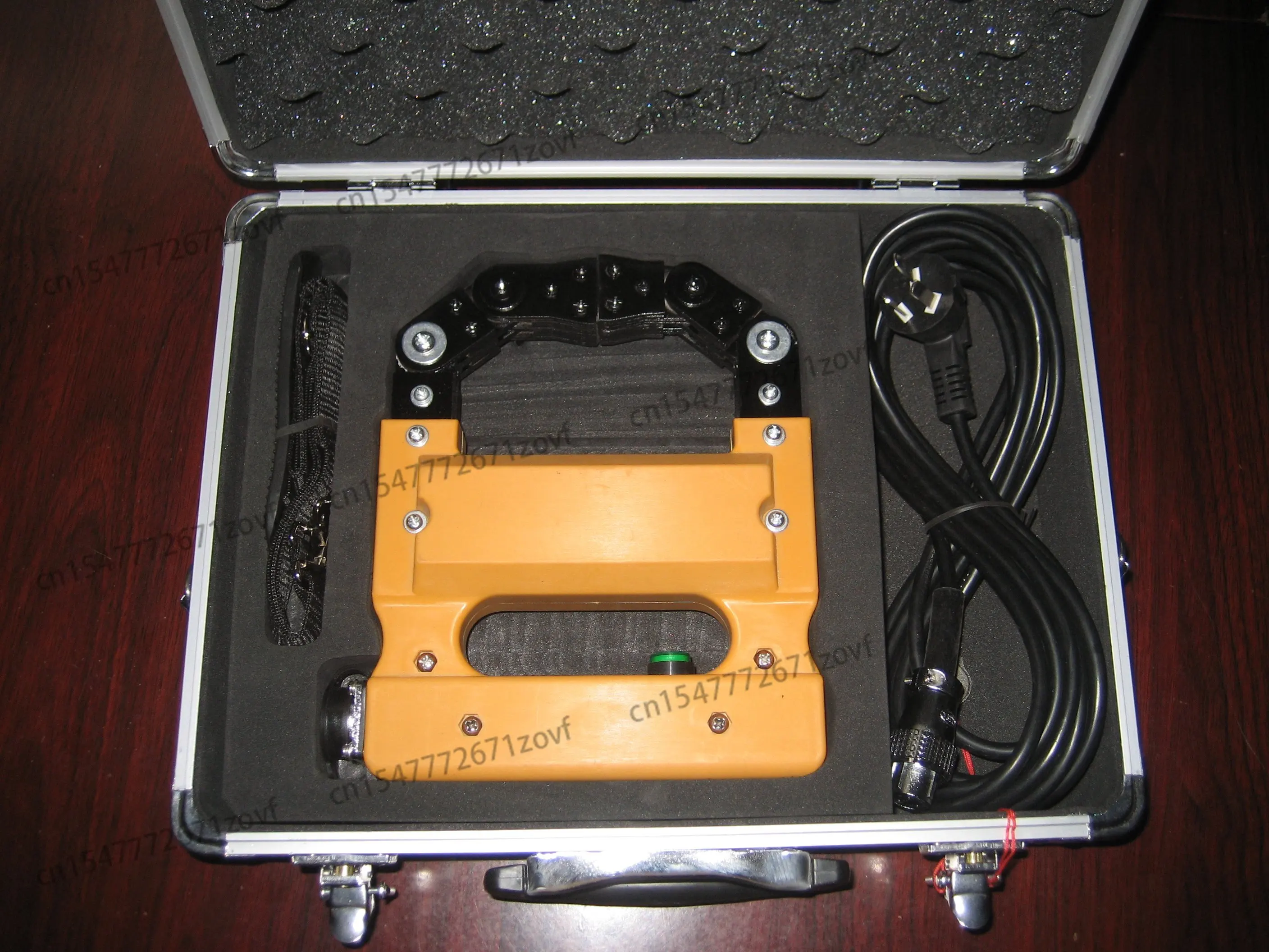 12/220 AC and DC dual-purpose magnetic particle flaw detector, magnetic yoke flaw detector portable magnetic particle flaw
