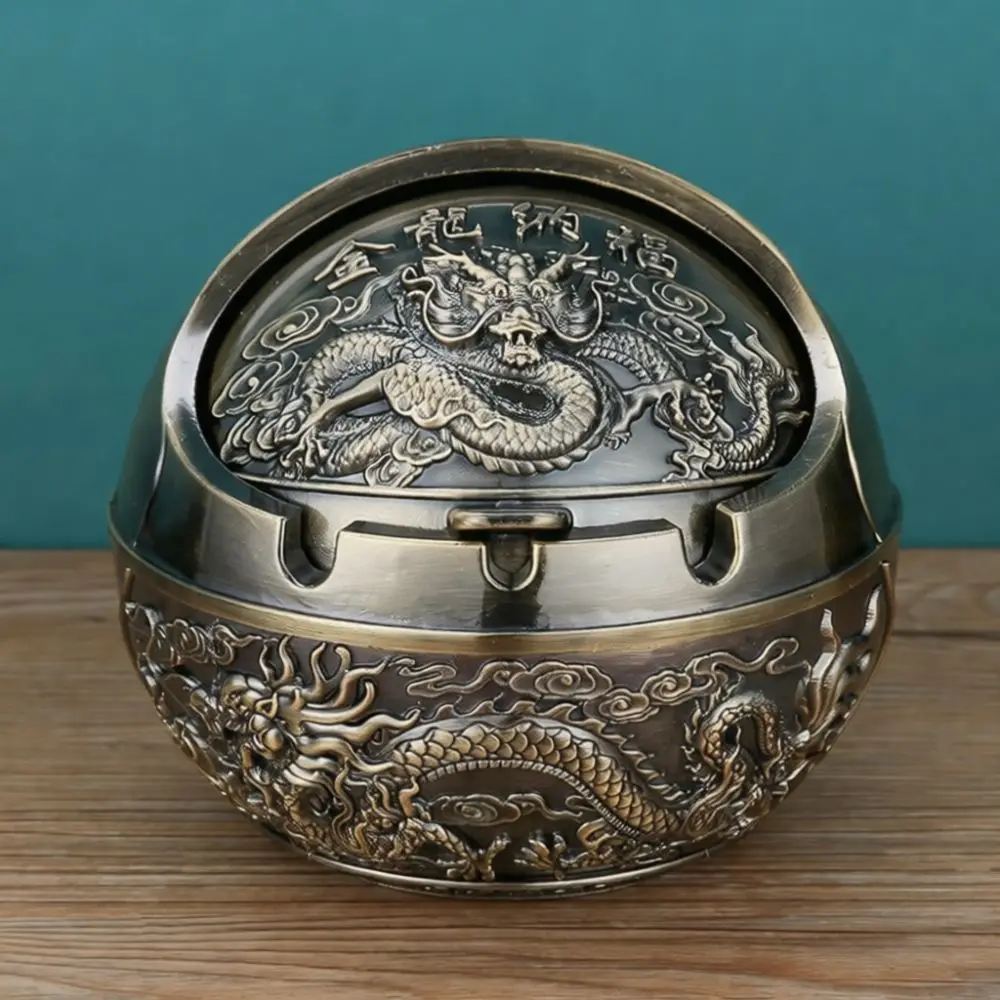 Retro Metal Ashtray With Lid Decorative Table Ornament Household Office Unique Artistic Craft Statue Gift