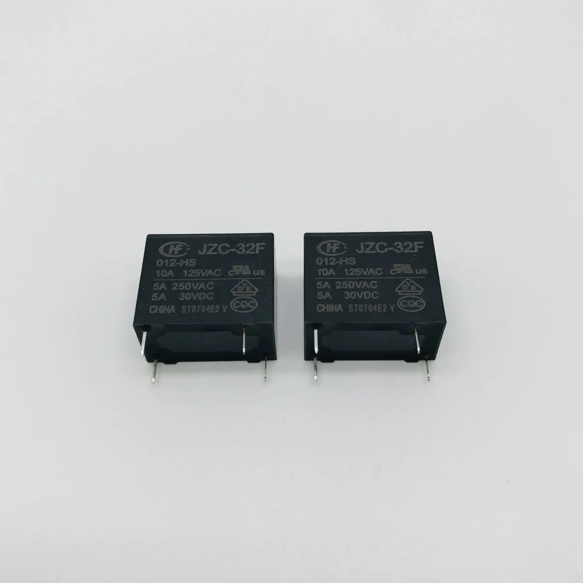 JZC-32F-012-HS Hongfa Relay HF32F-012-HS 4-pin Group Normally Open 5A250VAC