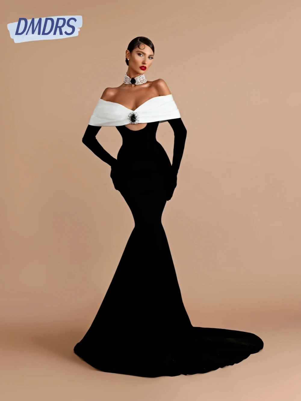

Velvet Elegant No Gloves Evening Dress Sexy Mermaid Cocktail Customized Gorgeous Cut Out Women Party Formal Events Prom Wear