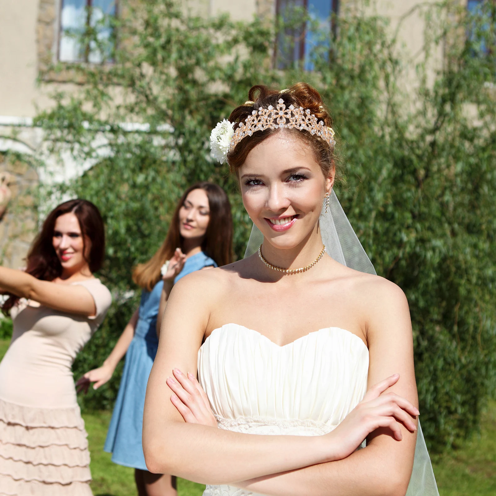 

Crystal Crown Costume Tiara Bridal Accessories Bride Shower Decorations Flower Birthday Zinc Alloy Bouquet Cosplay
