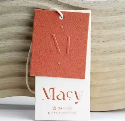 

Элитные дизайнерские этикетки из художественной бумаги с вогнутым и выпуклым дизайном, используемые для маркировки одежды и обуви.