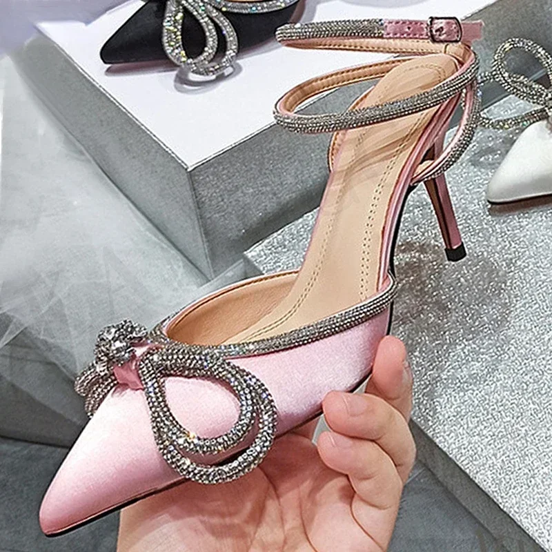 Sandalias de tacón alto con diamantes de imitación para mujer, zapatos femeninos con lazo de cristal y correa en el tobillo, a la moda, para baile de graduación, 2024