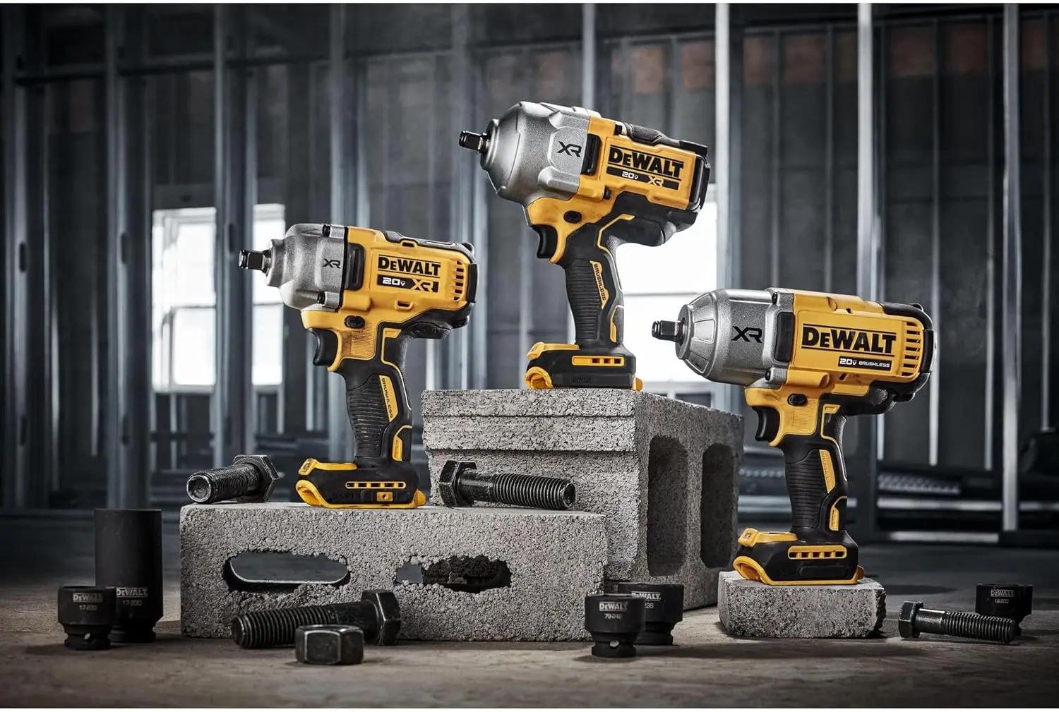 

DEWALT 20V MAX Cordless Impact Wrench, 1/2 in., Bare Tool Only (DCF900B)