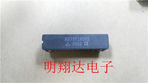 

Free shipping AD7572AQ05 10PCS