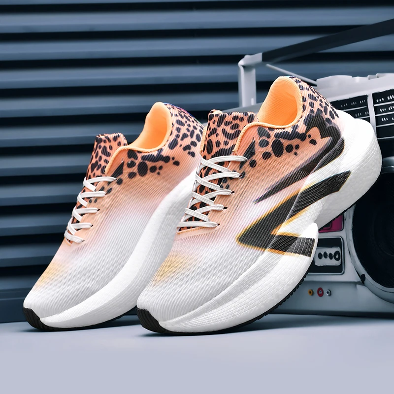 Herren-Freizeitsportschuhe, farbenfrohe Laufschuhe mit Leopardenmuster und Farbverlauf, dicke Sohle, hohe Dämpfung, atmungsaktive Laufschuhe mit feinem Mesh-Material, rutschfest und abriebfest, ideal für Langstreckenläufe, Fitness-Training, tägliche Anlässe und Reisen, trendige Unisex-Schuhe. – Detail 26