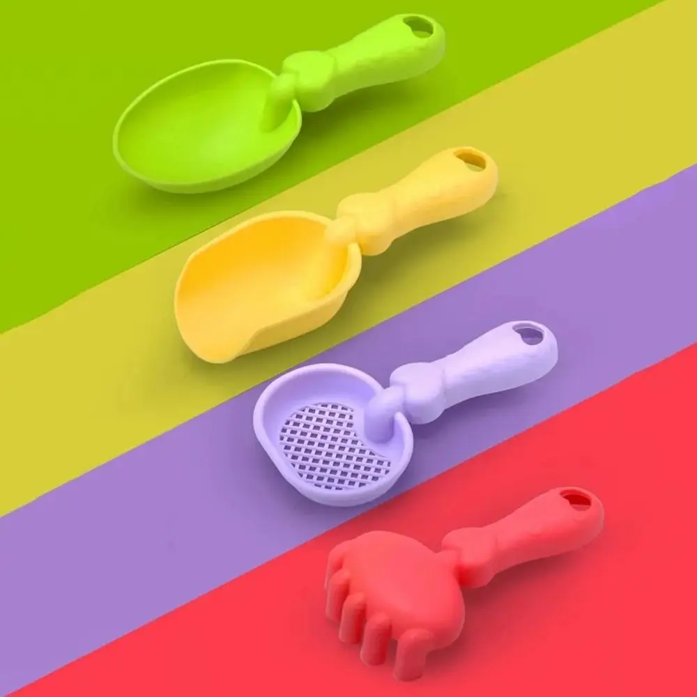 1 Set Sekop Ember Pasir Plastik Set Sekop Salju Mainan Bermain Pasir Pantai Interaktif Alat Cetakan Pasir Kartun Tahan Lama