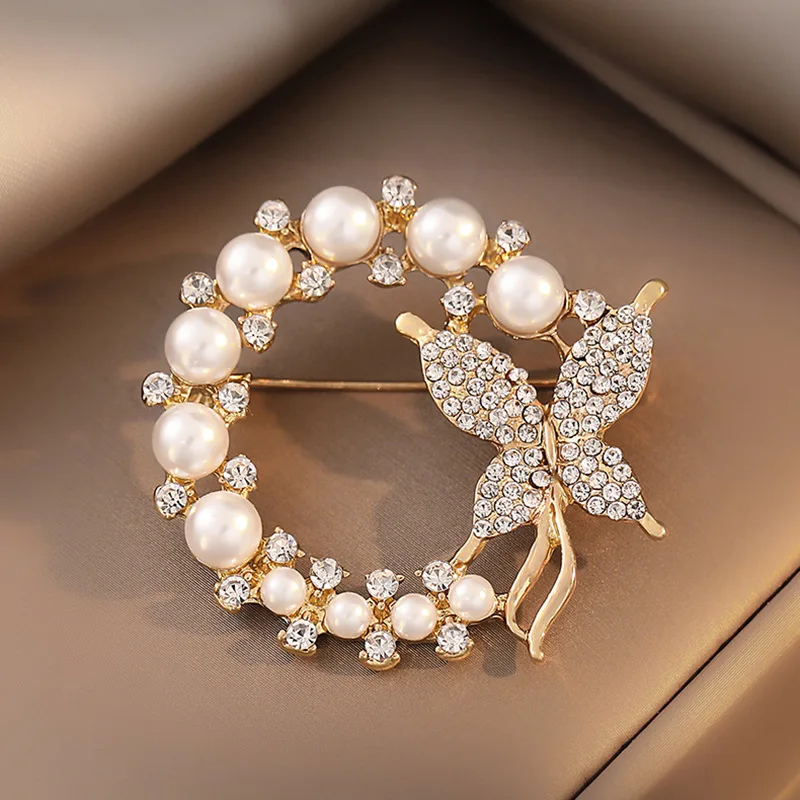 new pearl rhinestone wreath butterfly lady baroque fashion elegant round leaf brooch party wedding gift