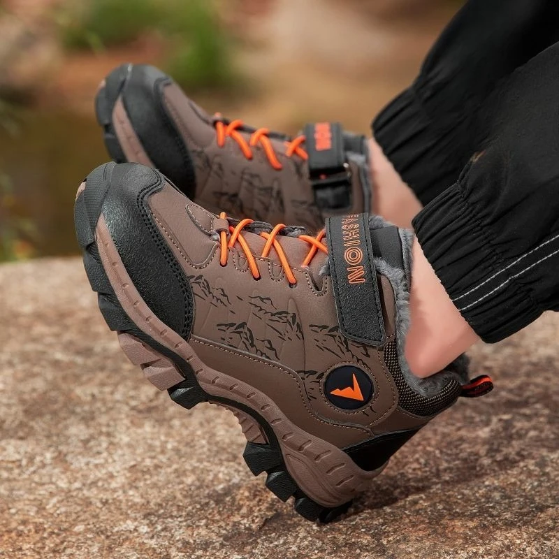 

Boys Winter Warm Fleece Lined Hiking Boots Waterproof Anti Slip Snow Shoes for Big Kids Outdoor