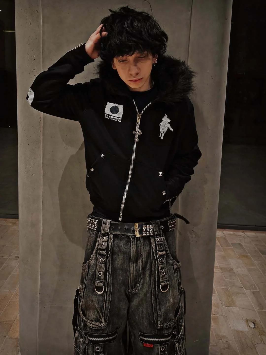 Y2K Gothic Style Heavyweight Hooded Jacket for Men And Women Plush Collar Vintage Rider Pattern Metal Rivet Decoration Multi
