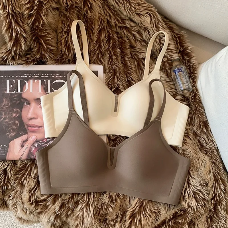 Thin Seamless Push Up Bra Plus Size One Piece Wireless No Steel Ring Bra Women's Soft Solid Color Bras