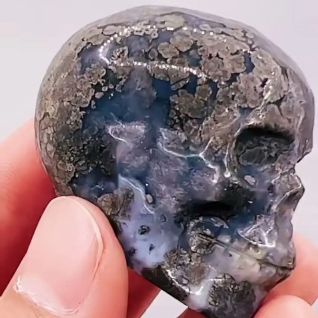 Natural Rare Agate and Pyrite Mineral Symbiont Skull Hand-Carved Crystal Crafts Healing Home Decor