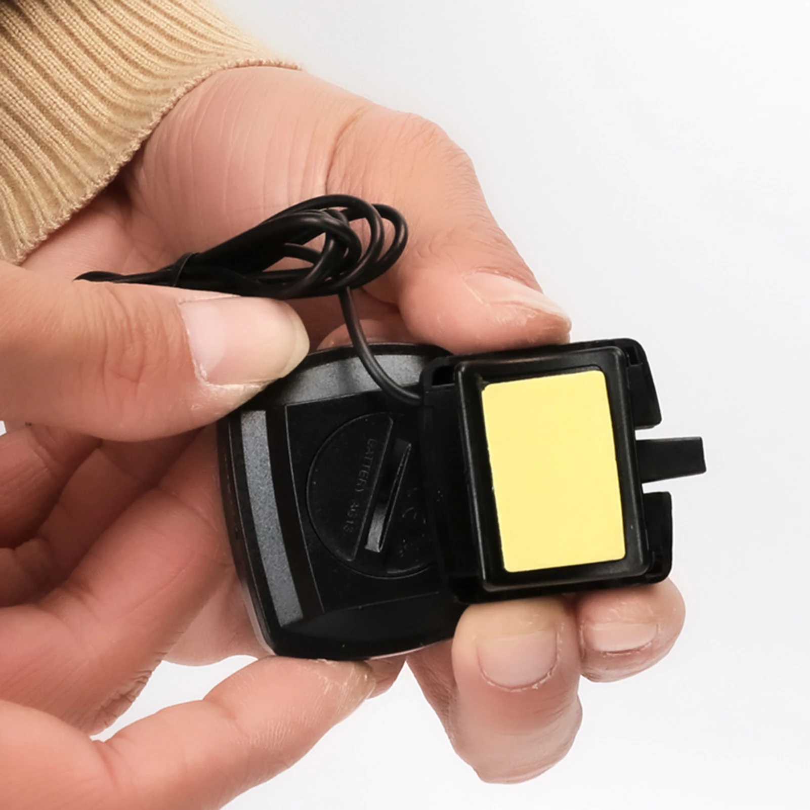 Wired Bicycle Speedometer Odometer Cycle Computer LCD Display for Bikes Pedometer