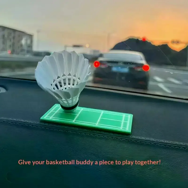 Rotating Badminton Car Ornamen - đánh giá và giá Badminton Shuttlecock